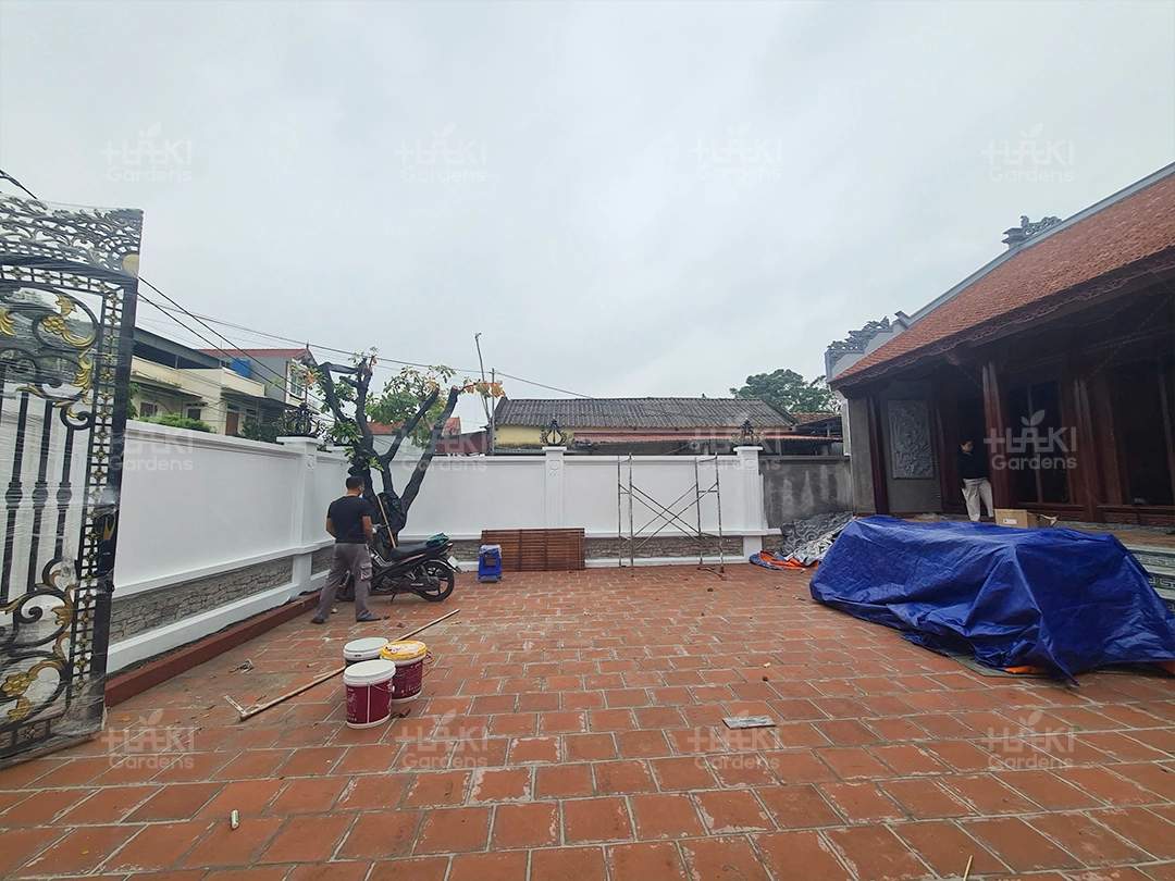 Không gian rộng nhưng trống vắng