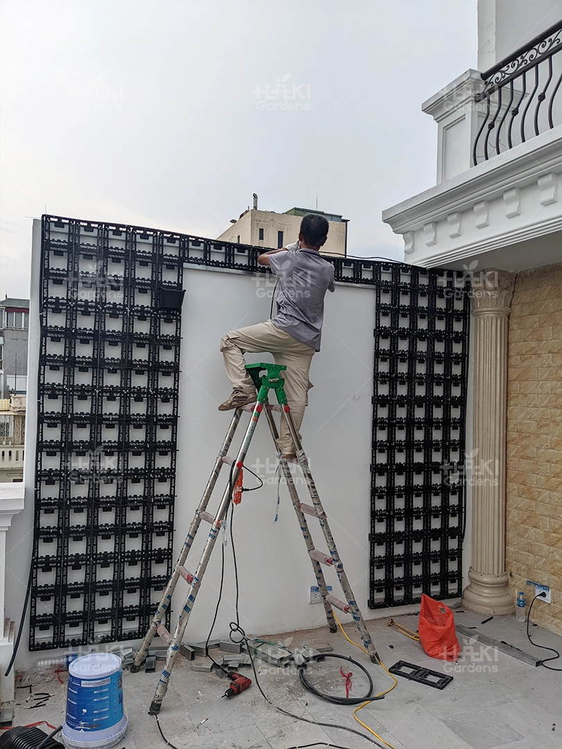 Lắp đặt phần khung giá đỡ